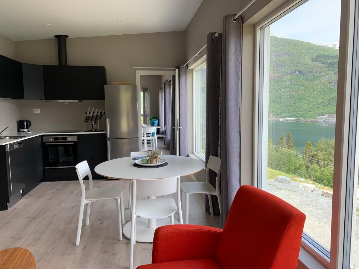 Olden Fjord Apartments Eksteriør bilde