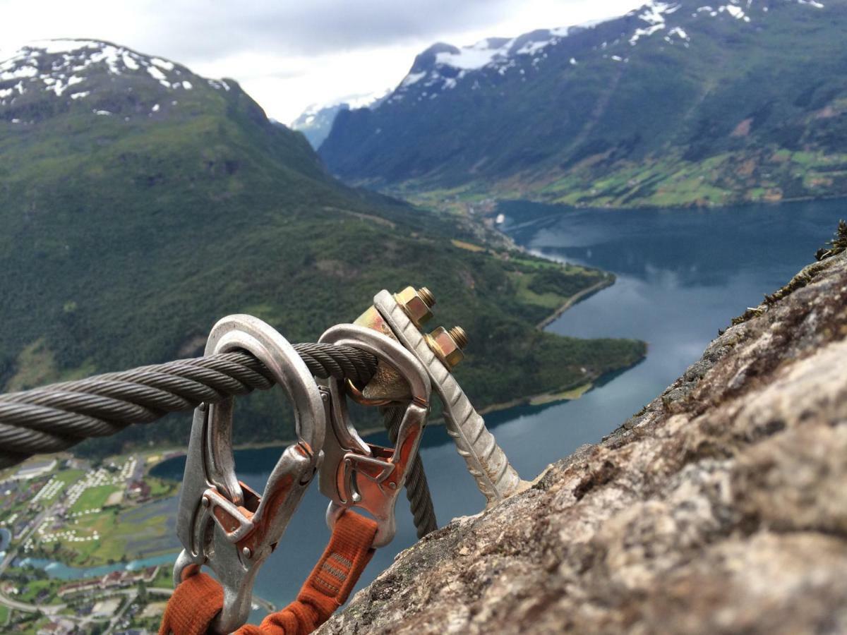 Olden Fjord Apartments Eksteriør bilde
