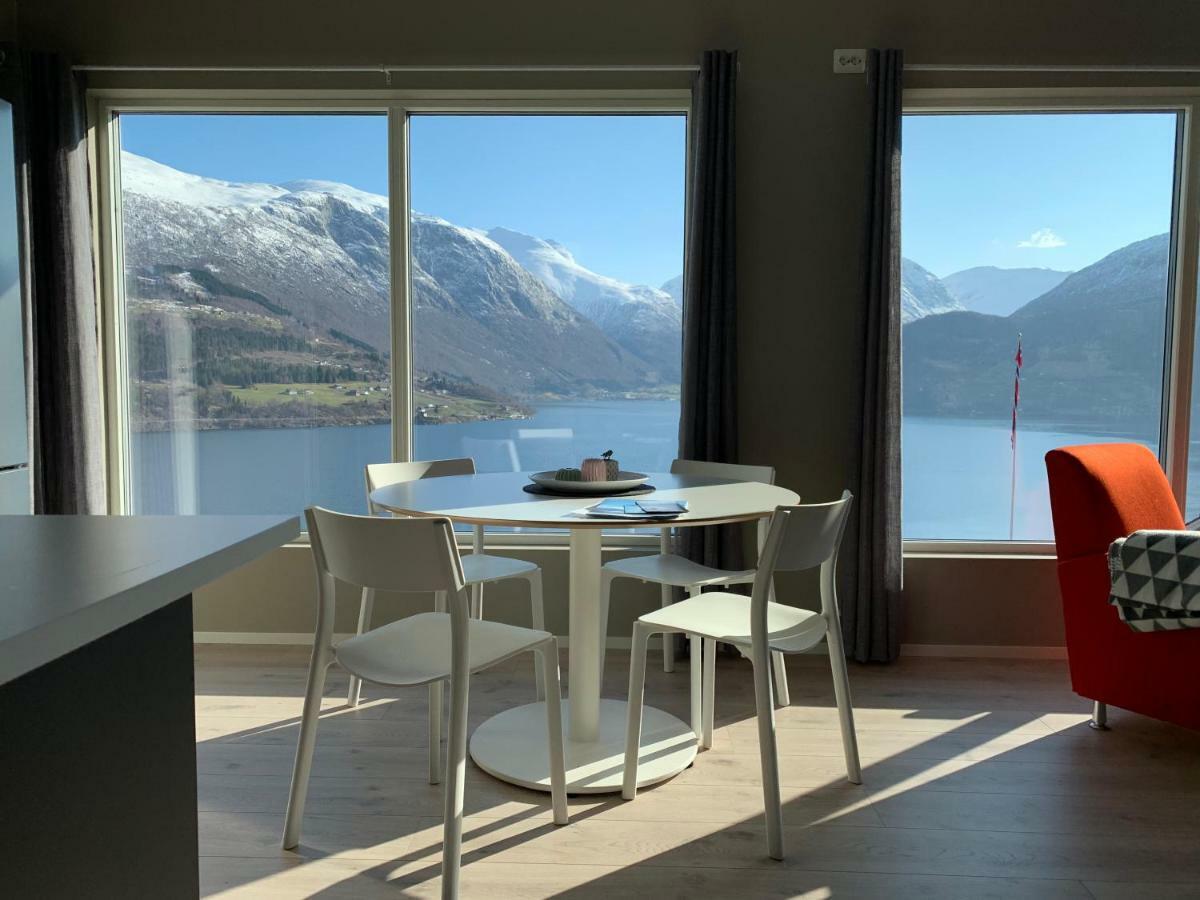 Olden Fjord Apartments Eksteriør bilde